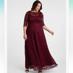 Kiyonna Women’s Plus Size Leona Lace Gown, Maxi Dress Formal Evening Ball Gown